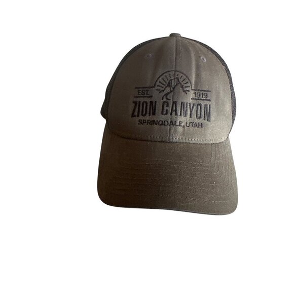 Zion Canyon Springdale Utah Adjustable Mesh Trucker Hat Richardsons Black & Gr - Picture 1 of 5